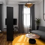 Il Conformista Casa Storica * Szaloniki
