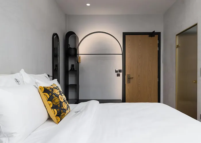 Otel Il Conformista Casa Storica *