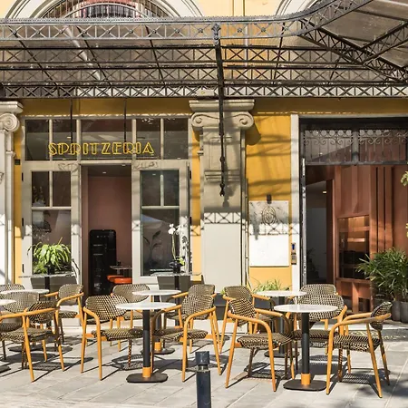 Il Conformista Casa Storica * سالونيك