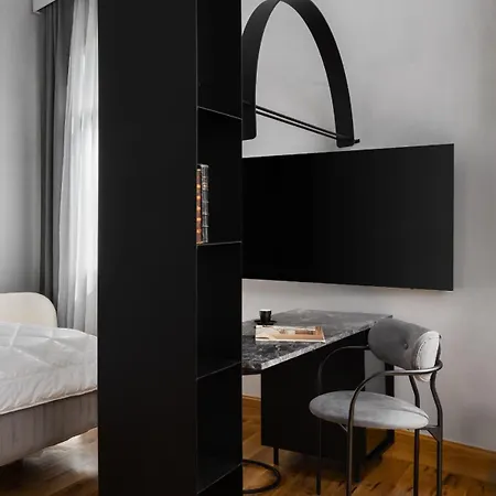 Il Conformista Casa Storica *