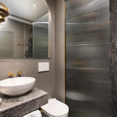 Il Conformista Casa Storica *