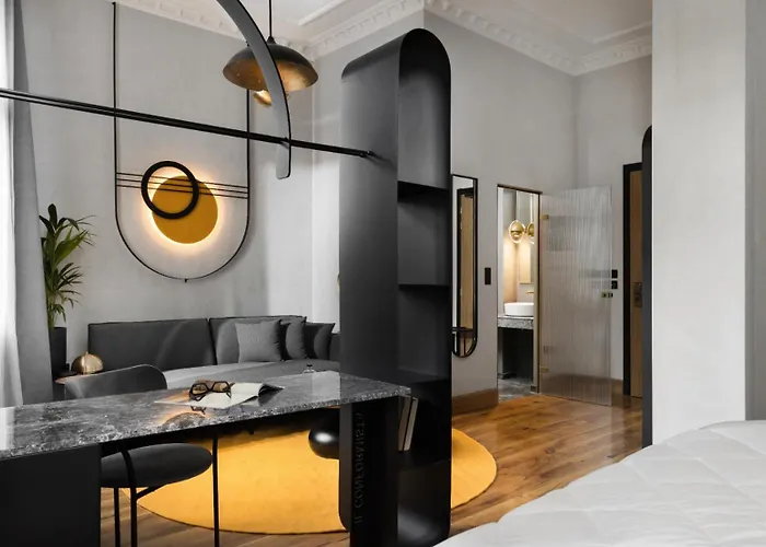 Il Conformista Casa Storica